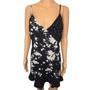 ReNamed Sexy Floral‎ Polka Dot Spaghetti Straps VNeck Dress Medium